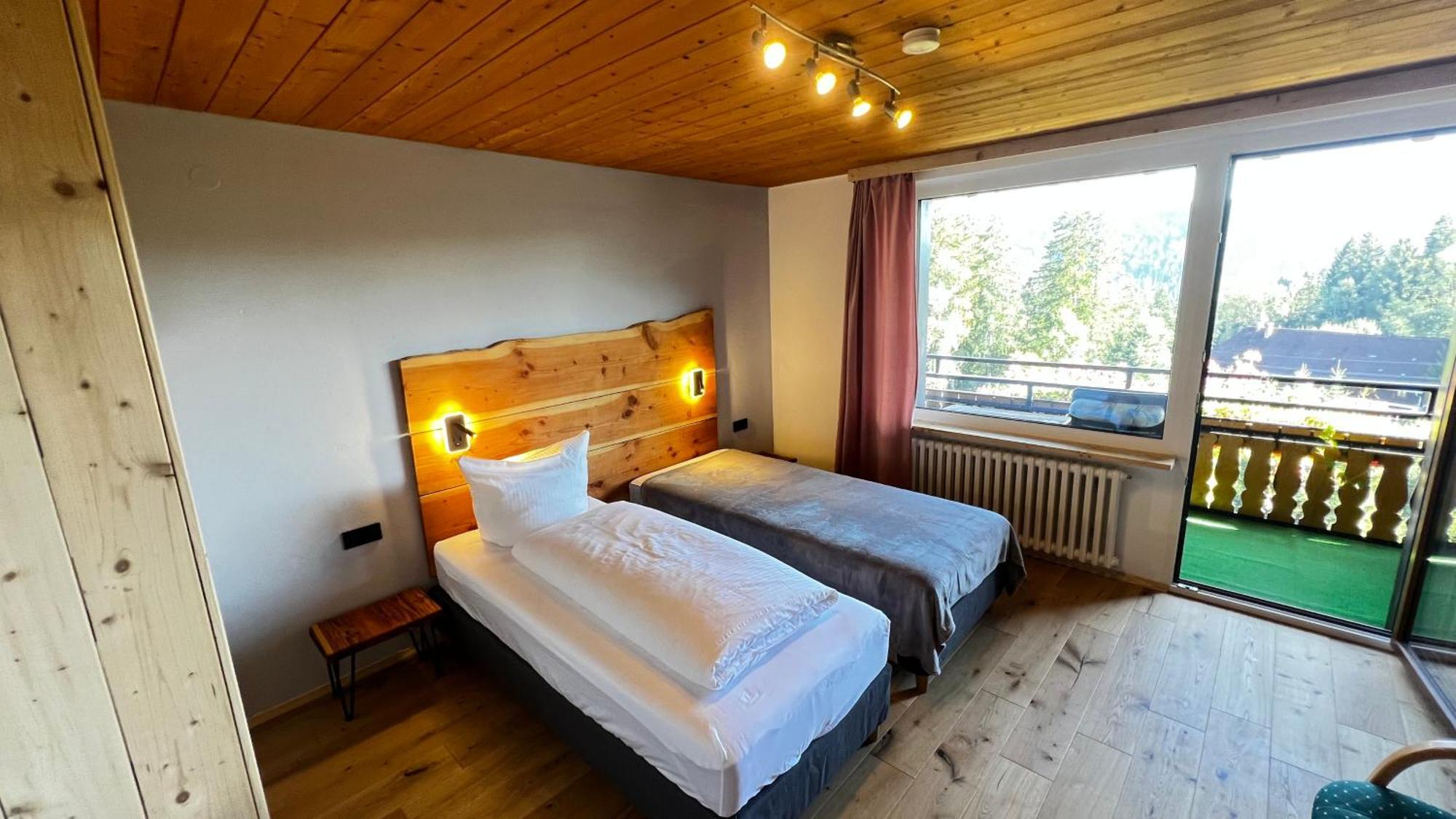 Boutique Hotel And Apartments Pension Sternen Тодтмос Экстерьер фото